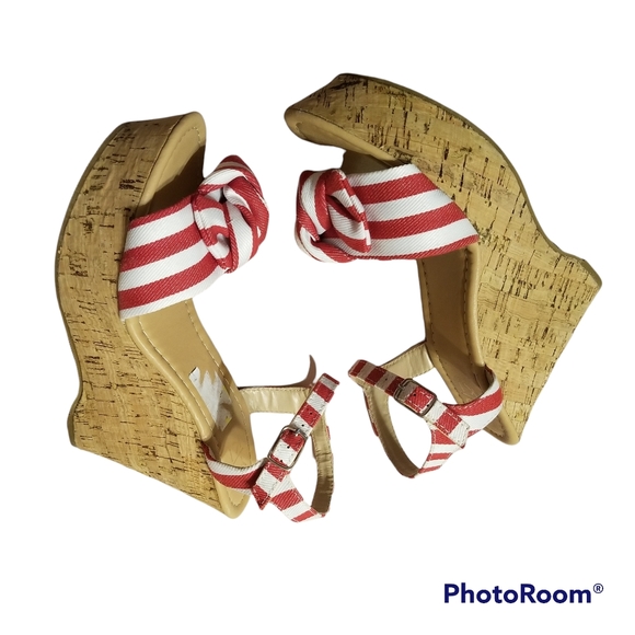 RED GINGHAM Wedge Sandals w/KNOT - Picture 7 of 9